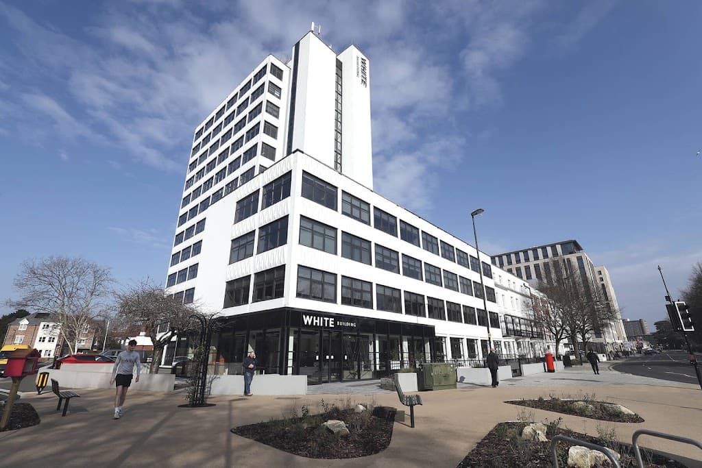 JP & CO ACCOUNTANTS LIMITED