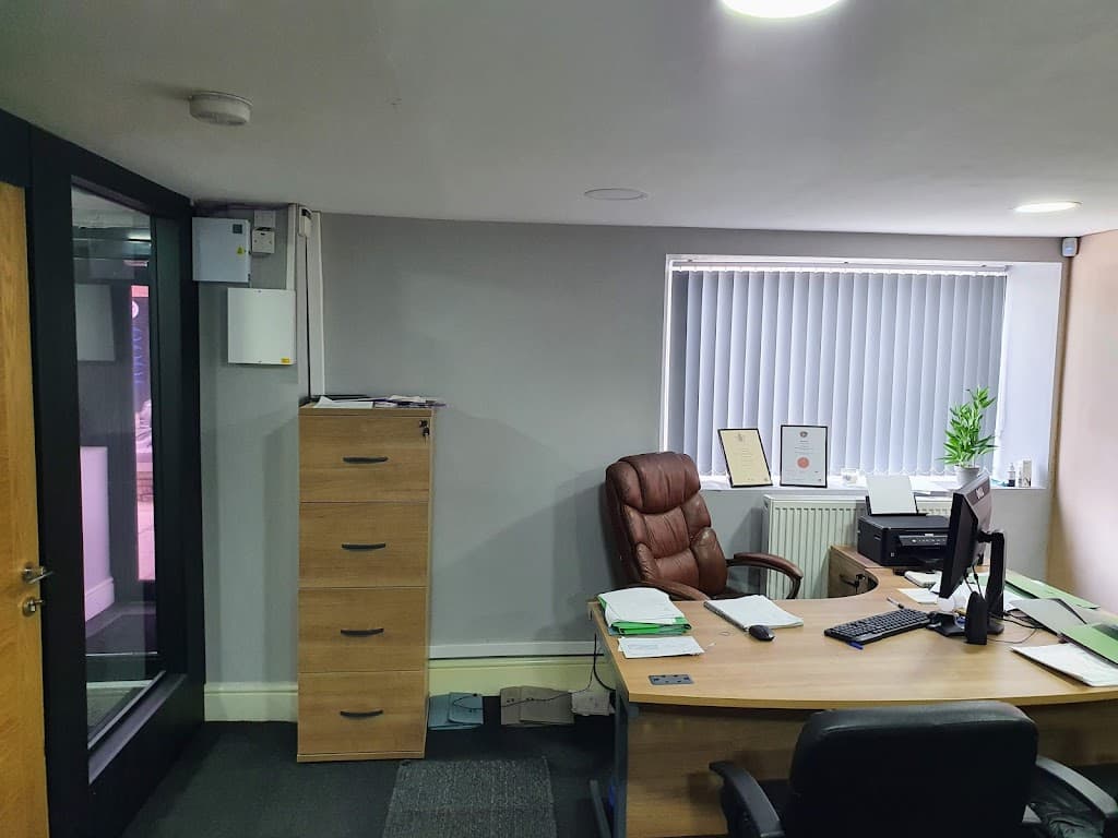 Amanah Accountants - Accountant Bradford - Chartered, Accountancy, Self-Assessment, Tax Returns & Bespoke Bookkeeping